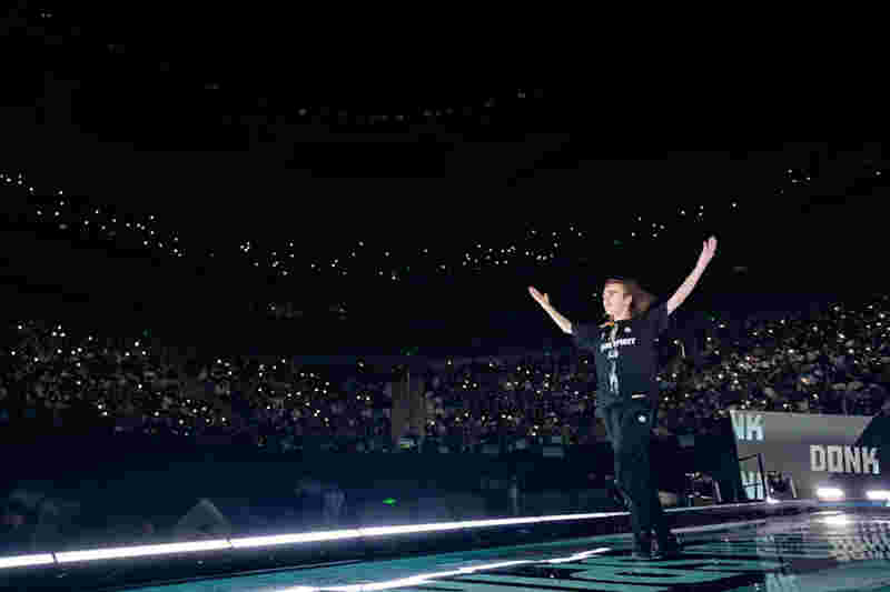 JDG赛后群访：当前版本控虫和控龙非常重要，尽量都能控